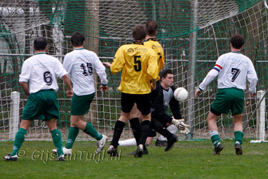 2009_04_04 Lo vv Woudrichem 1 - GVV63 1 1 - 2