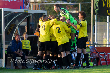 2014_11_01 Lo GVV'63 1 SV Capelle 1 2-0