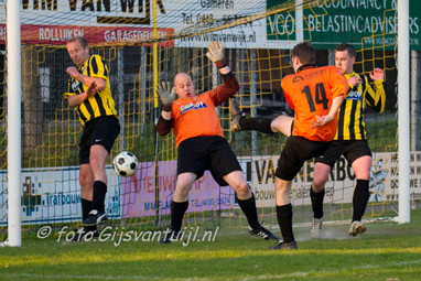 2015_04_23 Lo GVV'63 4 - SSC'55 4 0 - 1