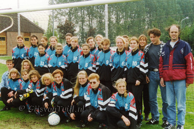 1995_10 Lo Dames Okt 1995 Trainings Pak