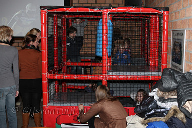 2011_12_10 Lo E2 Kampioen Shirt uitreiking