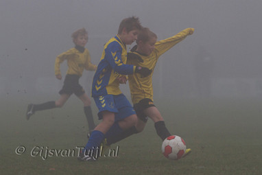 2012_11_24 Lo GVV'63 E1 - Kerkwijk E2 6-3 kampioen!