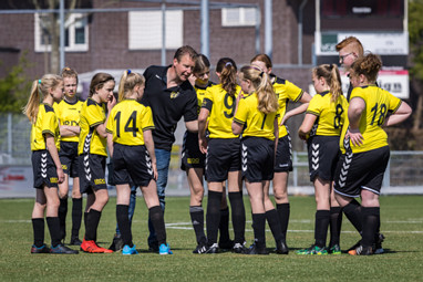 2022_04_16 GVV63 MO13 1 - DSC 13 1 0-3