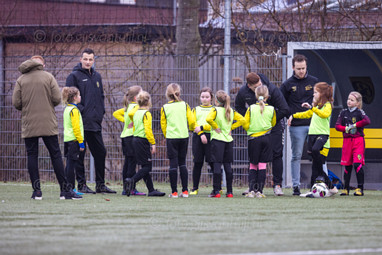 2023_02_04 GVV63 MO11 1 - Theole MO11-1 2-4