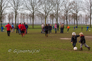 2013_12_14 Lo Kerkwijk F1 - Moeders F1 8 - 5