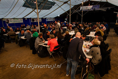 2016_04_28 Lo Quizavond Oranje ver Gameren