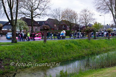 2016_04_26 Lo Lampionnen Optocht Gameren