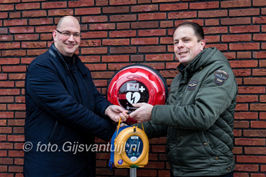 2018_01_20 AED overdracht Gameren