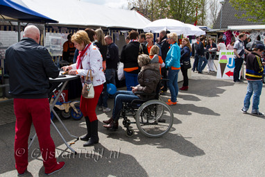 2013_04_30 Lo Oranje wk Braderie te Gameren