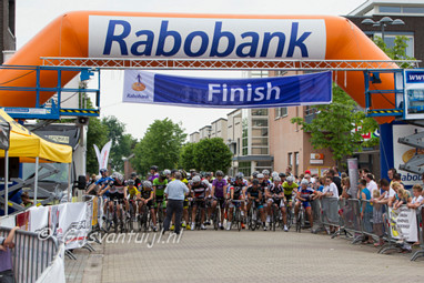 2014_06_09 Lo 6 Bochten Regiorecreanten A+B Ammerzoden